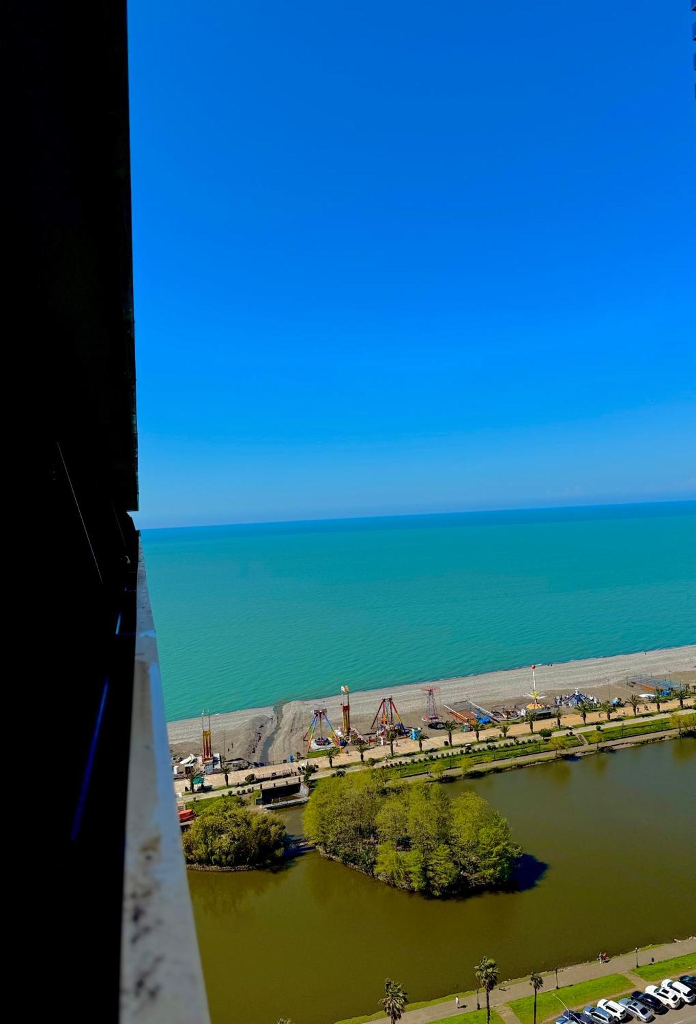 Vip Aparthotel Orbi City Sea View Batumi Luaran gambar