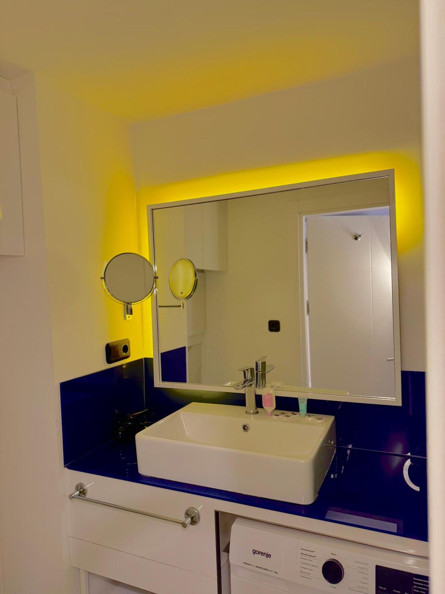 Vip Aparthotel Orbi City Sea View Batumi Luaran gambar